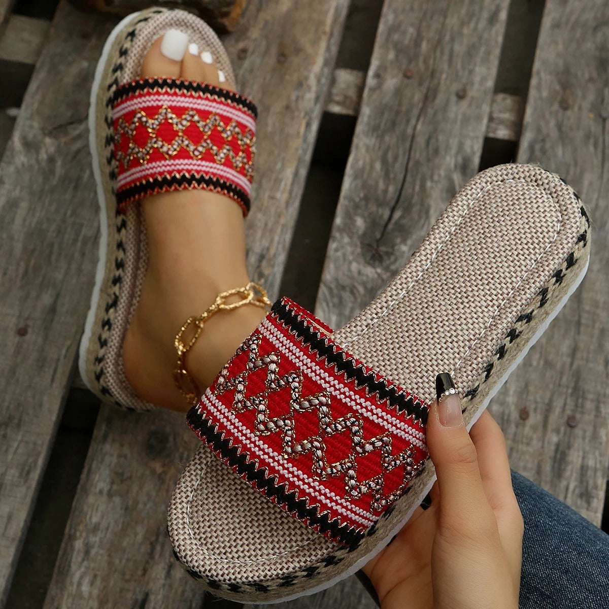 Pranhita® | Chic And Comfortable Sandals