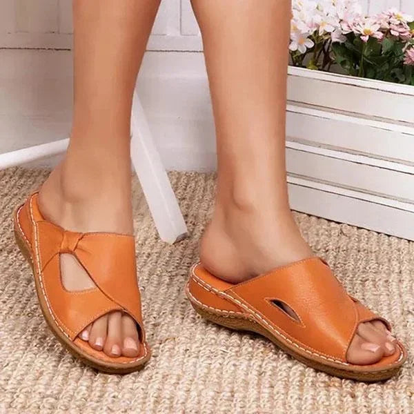 Vania® | The Leader Sandal