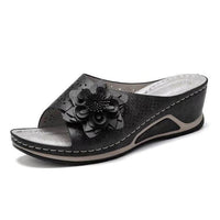 Renata® | Orthopedic sandals made from soft leather with arch support