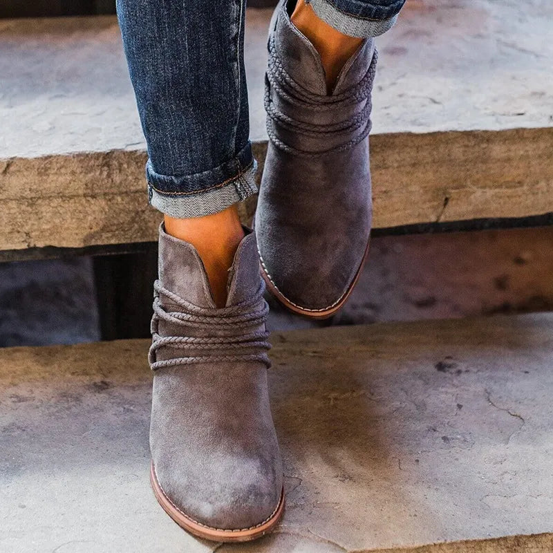 Zoe | Women’s Retro V-Cut Chunky Ankle Boots