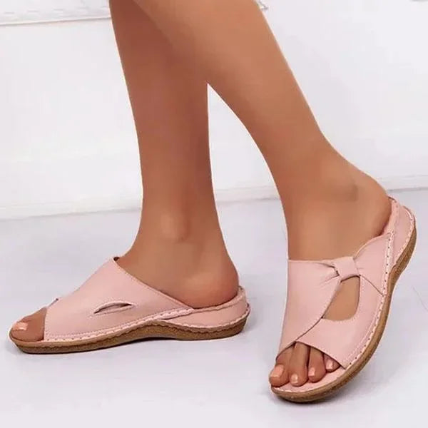 Vania® | The Leader Sandal