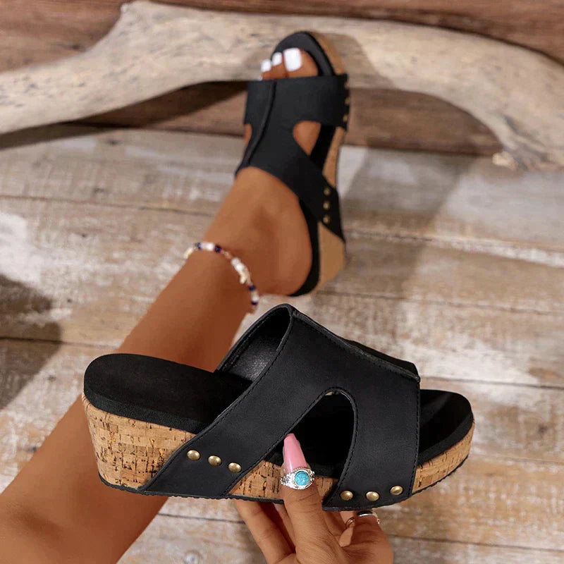 Alba® | Orthopedic Sandals
