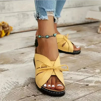 Camila® | Comfortable sandals with a bow