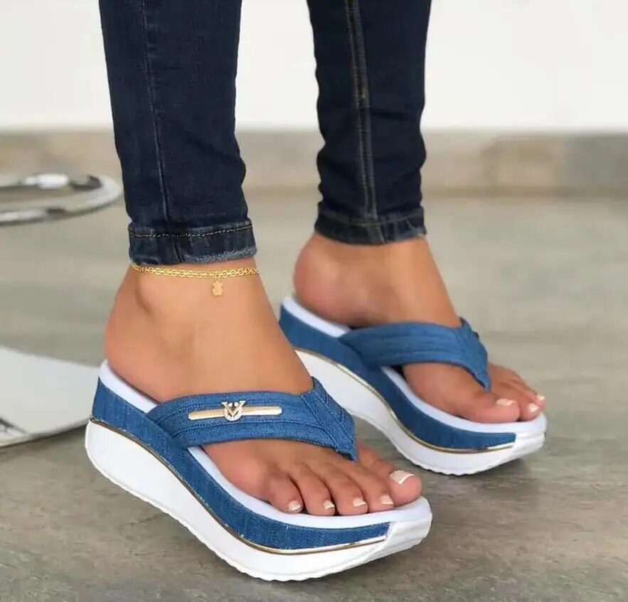 Yara® | Stylish thick wedge sandals for women