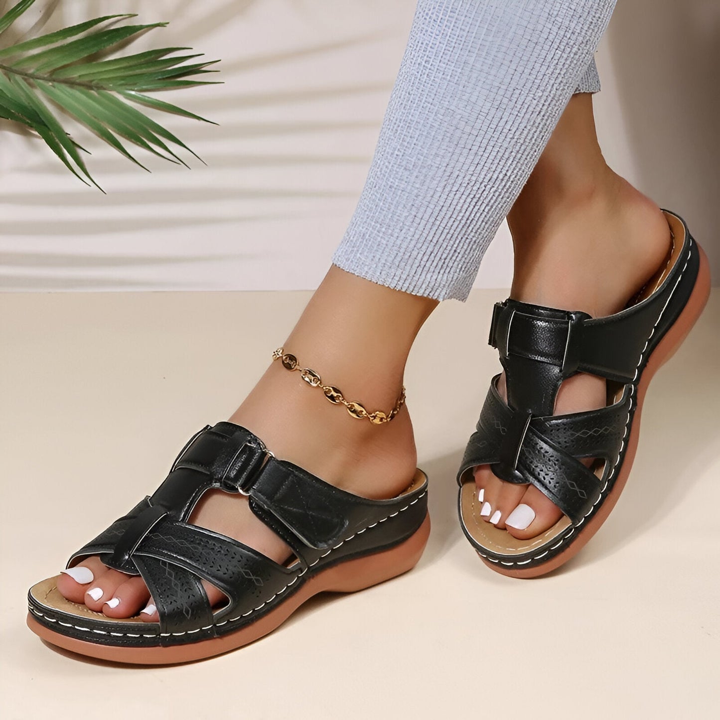 Piper® | Vintage orthopedic wedge sandal
