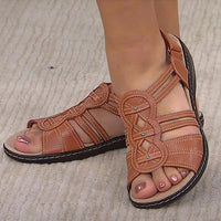 Pippa® | Stylish ergonomic sandals with footrest